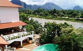 โรงแรมวันสนา วังเวียง